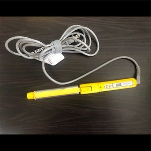 Dry bar 3-day bender curling iron